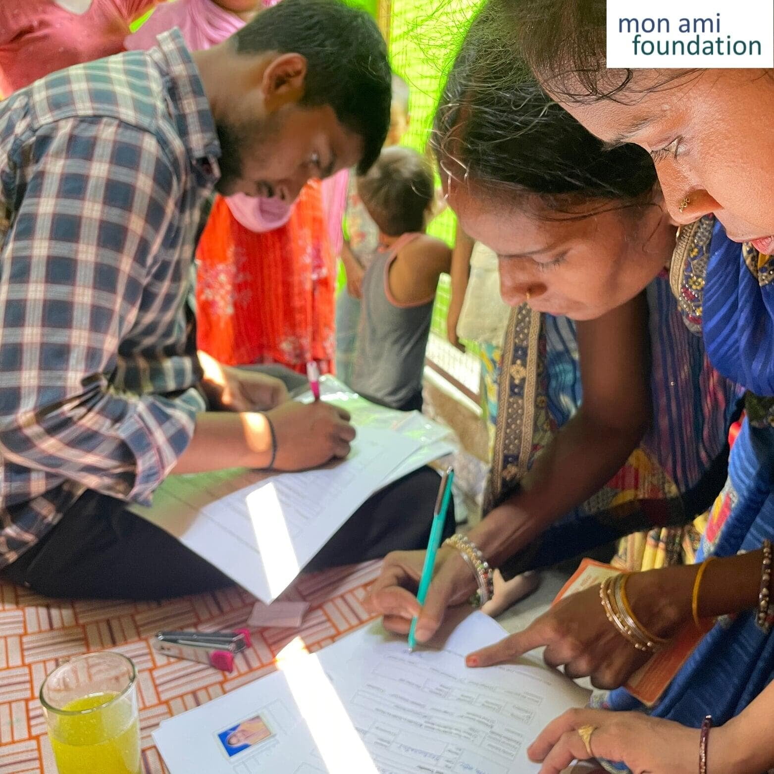 CSR Dashboards: Making Transparency Work for Communities